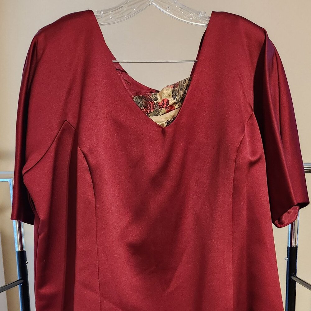 Vie By Victoria Royal 3 Piece Evening Set